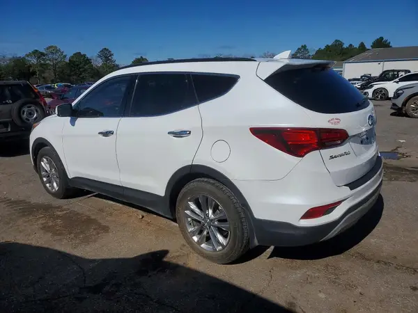 5NMZU4LA4JH096787 2018 HYUNDAI SANTA FE - Image 2