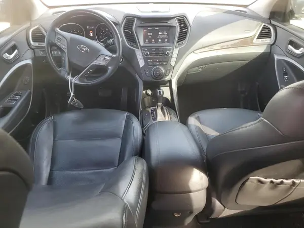 5NMZU4LA5HH041467 2017 HYUNDAI SANTA FE - Image 8