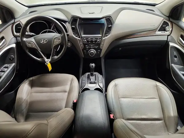 5NMZU4LA6HH040053 2017 HYUNDAI SANTA FE - Image 8