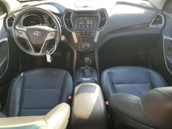 5NMZU4LA6HH046290 2017 HYUNDAI SANTA FE - Image 8