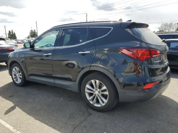 5NMZU4LA9HH039205 2017 HYUNDAI SANTA FE - Image 2