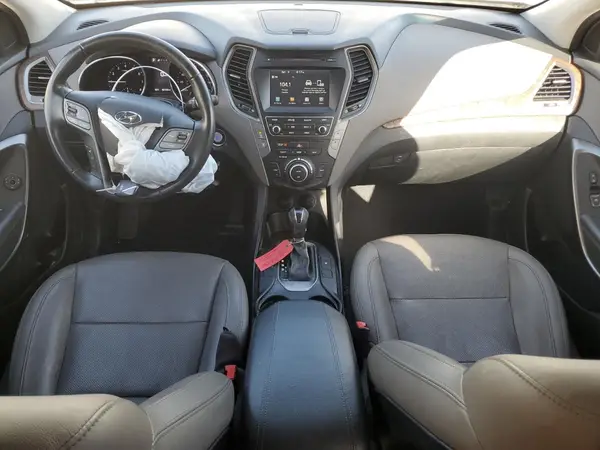 5NMZU4LAXJH076446 2018 HYUNDAI SANTA FE - Image 8