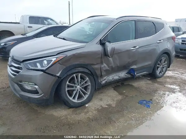 5NMZUDLA3JH091404 2018 HYUNDAI SANTA FE - Image 2