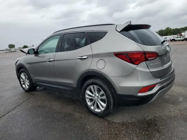 5NMZUDLA7HH046671 2017 HYUNDAI SANTA FE - Image 2