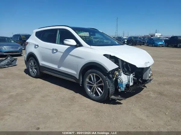 5NMZUDLA7JH068126 2018 HYUNDAI SANTA FE - Image 1