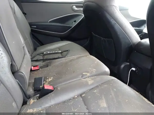 5NMZUDLB0HH009017 2017 HYUNDAI SANTA FE - Image 8