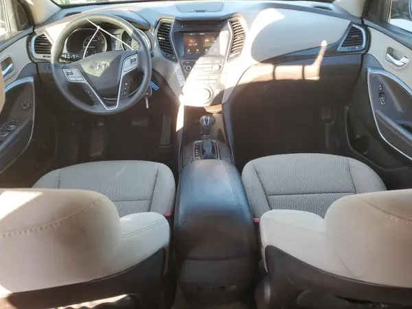 5NMZUDLB0HH033303 2017 HYUNDAI SANTA FE - Image 8