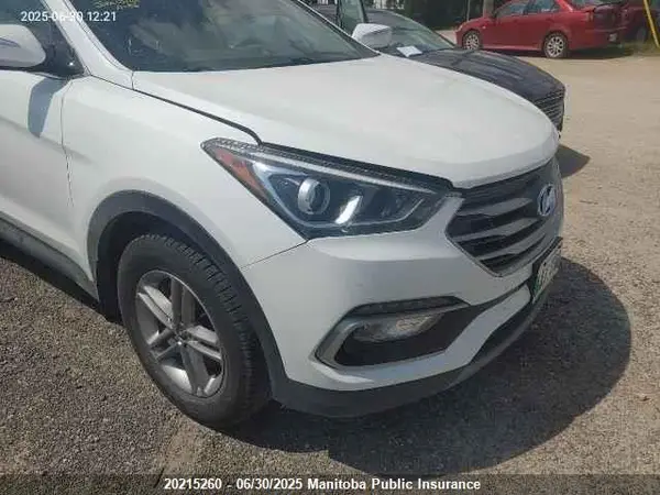 5NMZUDLB0HH039103 2017 HYUNDAI SANTA FE - Image 1