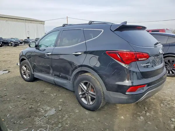 5NMZUDLB0HH043121 2017 HYUNDAI SANTA FE - Image 2