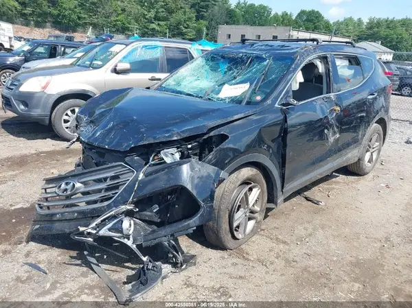 5NMZUDLB0HH046987 2017 HYUNDAI SANTA FE - Image 2