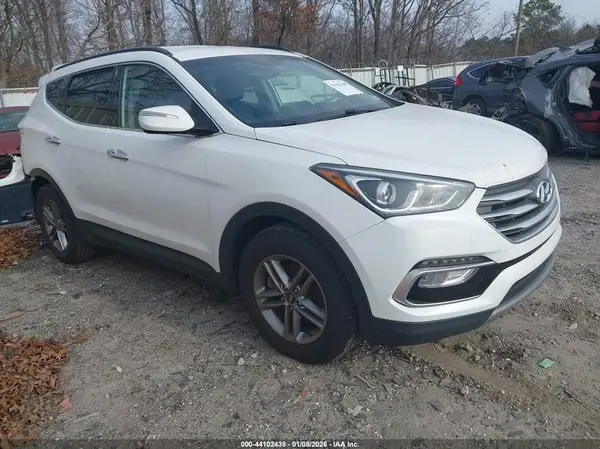 5NMZUDLB0JH101833 2018 HYUNDAI SANTA FE - Image 1