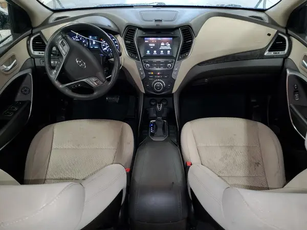 5NMZUDLB1HH010628 2017 HYUNDAI SANTA FE - Image 8