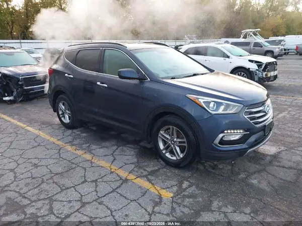 5NMZUDLB1HH018289 2017 HYUNDAI SANTA FE - Image 1