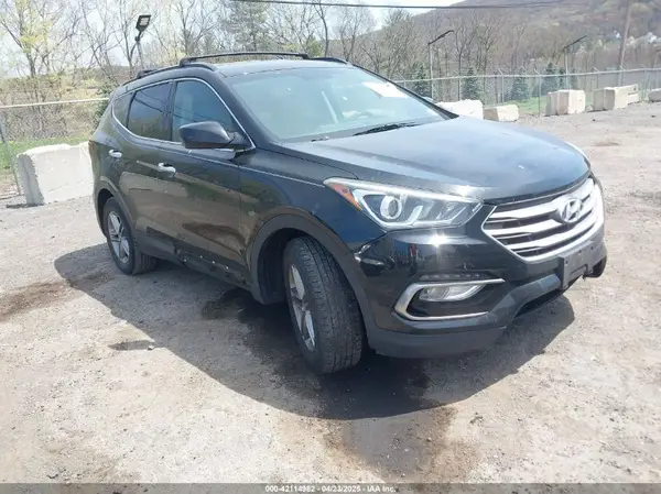 5NMZUDLB1HH020611 2017 HYUNDAI SANTA FE - Image 1
