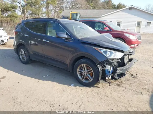 5NMZUDLB1HH023962 2017 HYUNDAI SANTA FE - Image 1