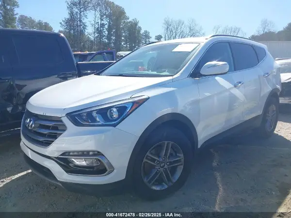 5NMZUDLB1HH028658 2017 HYUNDAI SANTA FE - Image 2