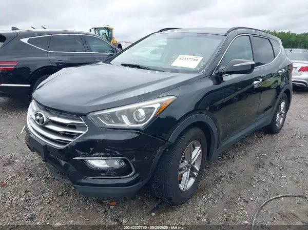 5NMZUDLB1HH034699 2017 HYUNDAI SANTA FE - Image 2