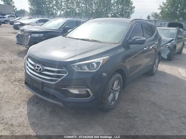 5NMZUDLB1HH050501 2017 HYUNDAI SANTA FE - Image 2