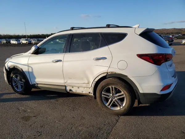 5NMZUDLB1JH057938 2018 HYUNDAI SANTA FE - Image 2