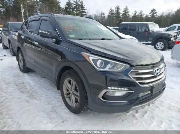 5NMZUDLB1JH077588 2018 HYUNDAI SANTA FE - Image 1