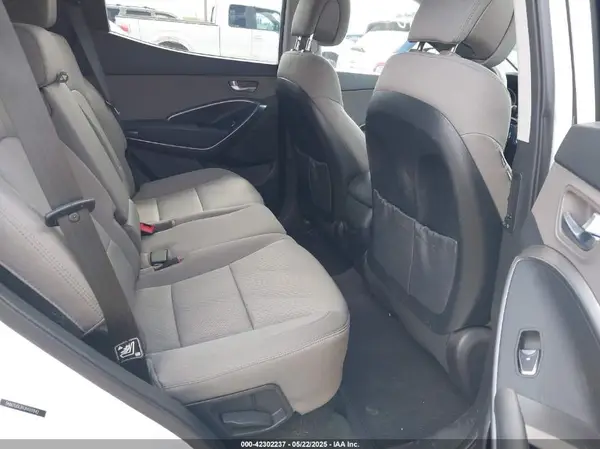 5NMZUDLB1JH101842 2018 HYUNDAI SANTA FE - Image 8