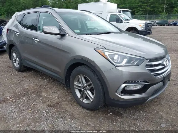 5NMZUDLB1JH102456 2018 HYUNDAI SANTA FE - Image 1