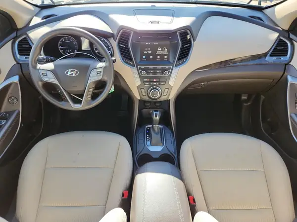 5NMZUDLB2HH030127 2017 HYUNDAI SANTA FE - Image 8