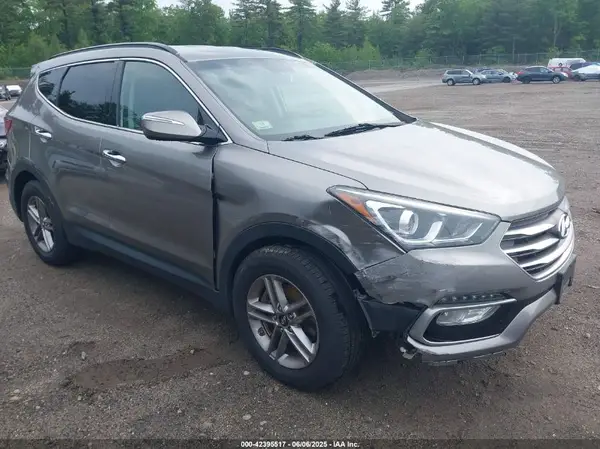 5NMZUDLB2HH035361 2017 HYUNDAI SANTA FE - Image 1
