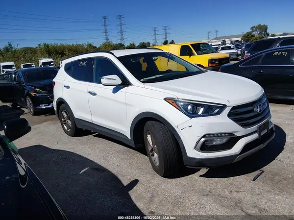 5NMZUDLB2HH047980 2017 HYUNDAI SANTA FE - Image 1