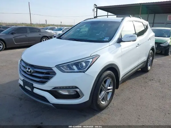 5NMZUDLB2JH056359 2018 HYUNDAI SANTA FE - Image 2