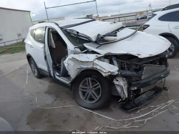 5NMZUDLB2JH073016 2018 HYUNDAI SANTA FE