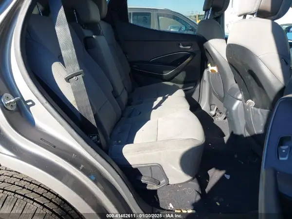 5NMZUDLB3HH002904 2017 HYUNDAI SANTA FE - Image 8