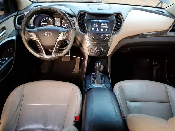 5NMZUDLB3HH008671 2017 HYUNDAI SANTA FE - Image 8