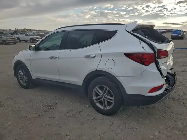 5NMZUDLB3HH012994 2017 HYUNDAI SANTA FE - Image 2