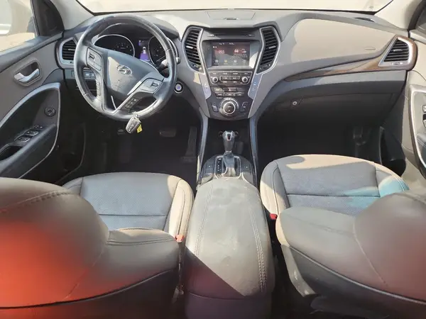 5NMZUDLB3HH026085 2017 HYUNDAI SANTA FE - Image 8