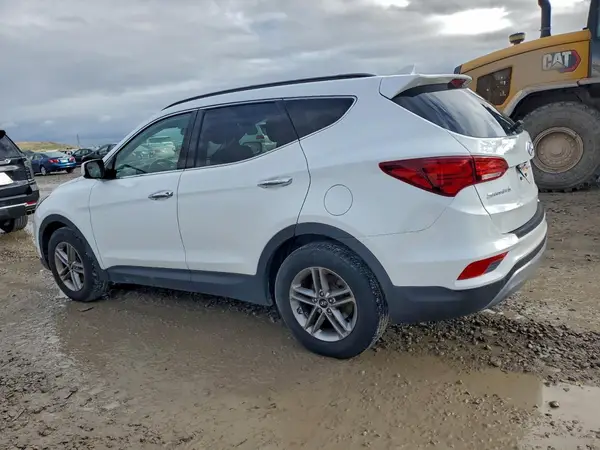 5NMZUDLB3HH034073 2017 HYUNDAI SANTA FE - Image 2