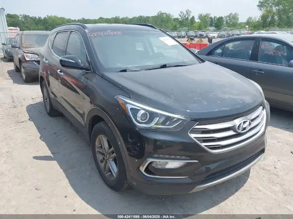 5NMZUDLB4HH035216 2017 HYUNDAI SANTA FE - Image 1