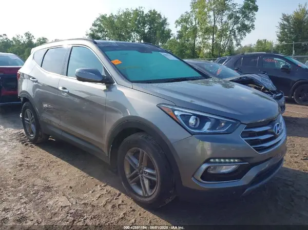 5NMZUDLB4JH098273 2018 HYUNDAI SANTA FE - Image 1