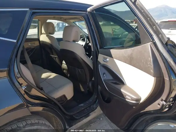 5NMZUDLB5HH006761 2017 HYUNDAI SANTA FE - Image 8