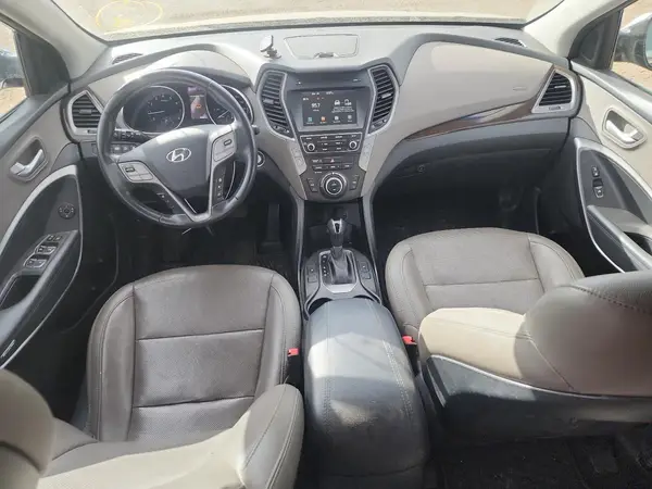 5NMZUDLB5HH021650 2017 HYUNDAI SANTA FE - Image 8