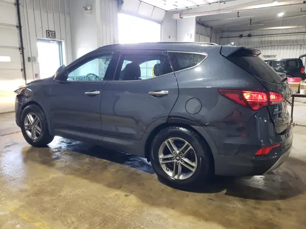 5NMZUDLB5HH023625 2017 HYUNDAI SANTA FE - Image 2