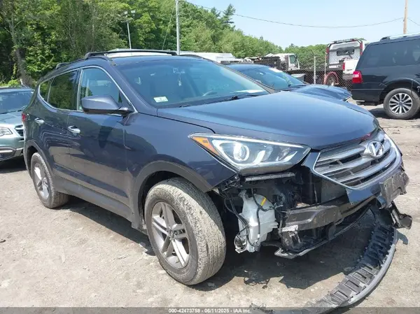 5NMZUDLB5HH024404 2017 HYUNDAI SANTA FE - Image 1