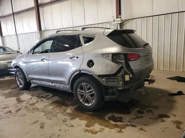 5NMZUDLB5HH030204 2017 HYUNDAI SANTA FE - Image 2