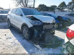 5NMZUDLB5HH044765 2017 HYUNDAI SANTA FE