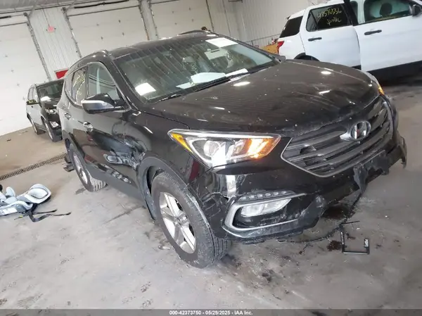 5NMZUDLB5JH054136 2018 HYUNDAI SANTA FE - Image 1