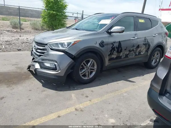 5NMZUDLB6HH035072 2017 HYUNDAI SANTA FE - Image 2