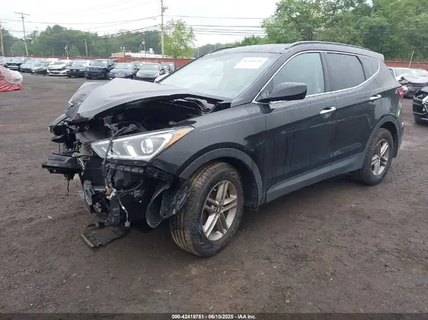 5NMZUDLB6HH038280 2017 HYUNDAI SANTA FE - Image 2