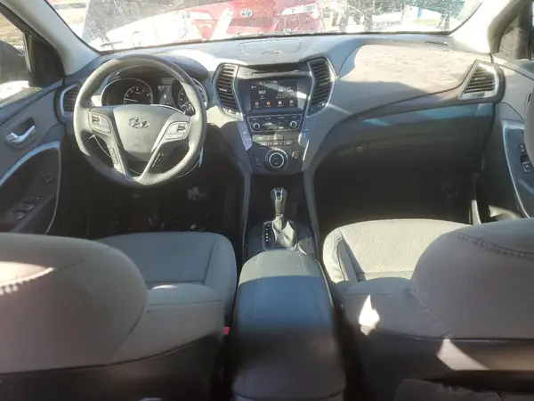 5NMZUDLB7HH021486 2017 HYUNDAI SANTA FE - Image 8