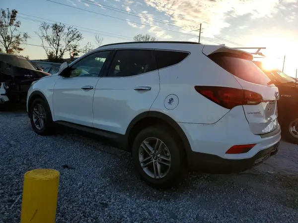 5NMZUDLB7HH028762 2017 HYUNDAI SANTA FE - Image 2