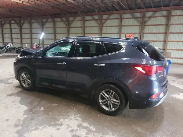 5NMZUDLB7JH056700 2018 HYUNDAI SANTA FE - Image 2